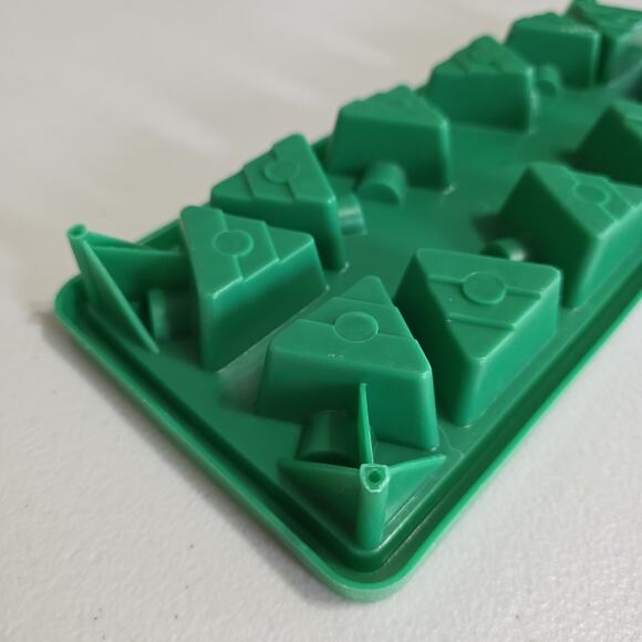 Vintage Christmas Tree Ice Shapers Mold Cube Tray Xmas Green Party Fun - Picture 5 of 5